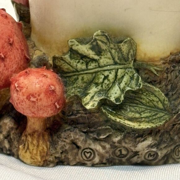 Harmony Garden Mushroom Royal Watch  1998 vintage figurine Lord Byron - Picture 5 of 14